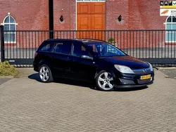 Zwart Gebruikt 2009 Opel Astra Essentia Stationwagen | € 2.250 (Eerlijke prijs)