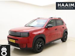 Rood Nieuw 2025 Fiat Grande Panda Icon SUV | € 24.950 (Eerlijke prijs)