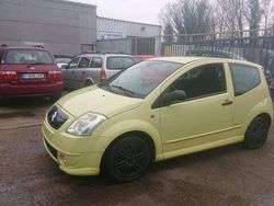 Groen Gebruikt 2005 Citroën C2 VTR Sport Hatchback | € 2.995