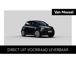Zwart Nieuw 2025 Fiat 500e La Prima Hatchback | € 39.190 (Iets duurder)