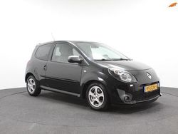 Zwart Gebruikt 2011 Renault Twingo Collection Hatchback | € 3.995 (Eerlijke prijs)