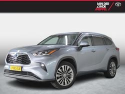Grijs Gebruikt 2021 Toyota Highlander Executive SUV | € 43.950 (Eerlijke prijs)