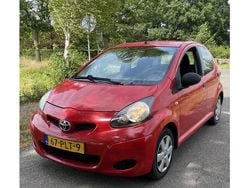Rood Gebruikt 2007 Toyota Aygo Hatchback | € 1.450 (Goede deal)