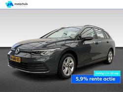 Grijs Gebruikt 2022 VW Golf VIII Business Stationwagen | € 24.945 (Eerlijke prijs)