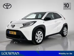 Wit Gebruikt 2024 Toyota Aygo Limited Hatchback | € 19.745 (Eerlijke prijs)