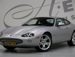 Grijs Gebruikt 2001 Jaguar XKR Coupé | € 14.950