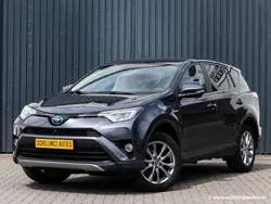 Grijs, metallic lak Gebruikt 2017 Toyota RAV4 Hybrid SUV | € 25.950 (Eerlijke prijs)