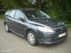 Grijs, metallic lak Gebruikt 2008 Ford Focus Trend Stationwagen | € 1.375 (Duur)