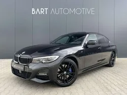 Zwart, metallic lak Gebruikt 2020 BMW 330e Executive Sedan | € 33.850 (Iets duurder)
