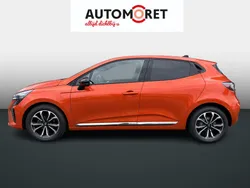 Oranje Gebruikt 2024 Renault Clio V Techno Hatchback | € 20.750 (Eerlijke prijs)
