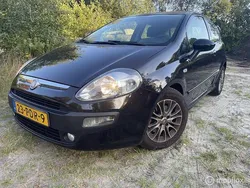 Zwart Gebruikt 2011 Fiat Punto Evo Dynamic Hatchback | € 2.899 (Eerlijke prijs)