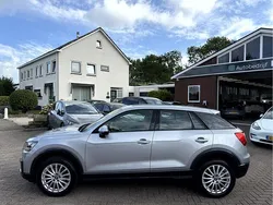 Grijs Gebruikt 2019 Audi Q2 Design SUV | € 23.850 (Eerlijke prijs)