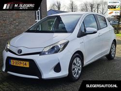 Wit Gebruikt 2014 Toyota Yaris Hatchback | € 8.499 (Eerlijke prijs)