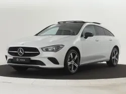 Licht 144 digitaalwit metallic Gebruikt 2023 Mercedes 250 Luxury Stationwagen | € 36.950 (Eerlijke prijs)