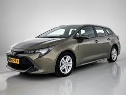 Bruin metallic Gebruikt 2022 Toyota Corolla Active Stationwagen | € 24.945 (Eerlijke prijs)