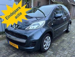 Grijs Gebruikt 2011 Peugeot 107 Hatchback | € 4.845 (Iets duurder)