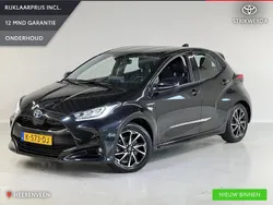 Zwart Gebruikt 2020 Toyota Yaris Hybrid Edition Hatchback | € 19.749 (Eerlijke prijs)