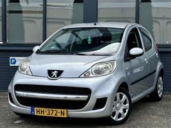 Grijs Gebruikt 2011 Peugeot 107 Hatchback | € 2.950 (Eerlijke prijs)