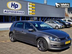 Grijs Gebruikt 2016 VW Golf VII Comfortline Hatchback | € 11.000 (Iets duurder)