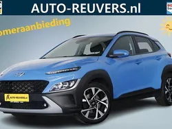 Blauw Gebruikt 2021 Hyundai Kona Premium SUV | € 18.900 (Eerlijke prijs)