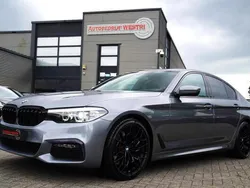 Grijs Gebruikt 2019 BMW 540 Executive Sedan | € 34.395 (Super prijs)