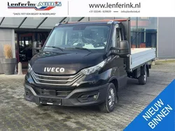 Tiefschwarz ic 248 Nieuw 2024 Iveco Daily Pickup | € 49.800