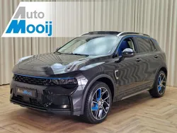 Zwart Gebruikt 2022 Lynk & Co 01 SUV | € 24.950 (Goede deal)