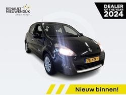 Noir nacre Gebruikt 2011 Renault Clio II Collection Hatchback | € 2.250 (Goede deal)