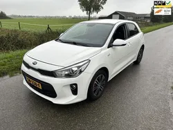 Wit Gebruikt 2018 Kia Rio Hatchback | € 8.950 (Eerlijke prijs)