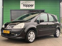 Zwart Gebruikt 2009 Renault Grand Modus Dynamique MPV | € 2.950 (Eerlijke prijs)