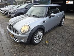 Grijs (metallic) Gebruikt 2010 Mini ONE Pepper Hatchback | € 4.999 (Iets duurder)