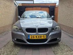 Grijs Gebruikt 2010 BMW 318 Sedan | € 5.000 (Goede deal)