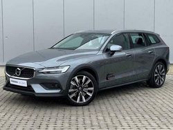 Grijs Gebruikt 2019 Volvo V60 CC Stationwagen | € 40.990