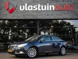Grijs Gebruikt 2009 Opel Insignia Cosmo Sedan | € 4.250 (Goede deal)