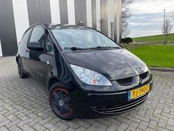 Zwart Gebruikt 2006 Mitsubishi Colt Inform Hatchback | € 1.750 (Eerlijke prijs)
