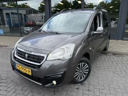 Grijs Gebruikt 2017 Peugeot Partner Tepee Active MPV | € 11.950 (Eerlijke prijs)