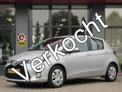 Grijs Gebruikt 2014 Toyota Yaris Hybrid Hatchback | € 11.750 (Goede deal)
