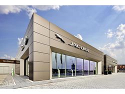 Grijs Gebruikt 2025 Land Rover Discovery 5 Dynamic SUV | € 66.940