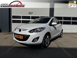 Wit Gebruikt 2013 Mazda 2 Hatchback | € 6.495 (Eerlijke prijs)