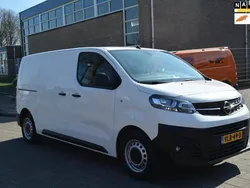 Wit Gebruikt 2021 Opel Vivaro-e Combi Edition Van | € 17.950 (Eerlijke prijs)