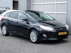 Zwart Gebruikt 2012 Ford Focus Titanium Hatchback | € 5.450 (Iets duurder)