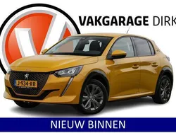 Geel Gebruikt 2020 Peugeot e-208 Allure Hatchback | € 14.880 (Goede deal)