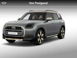 Groen Nieuw 2025 Mini Countryman Favoured SUV | € 64.560