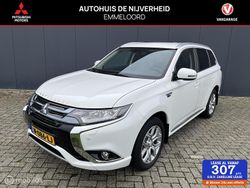 Wit Gebruikt 2017 Mitsubishi Outlander P-HEV SUV | € 18.950 (Eerlijke prijs)