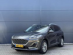 Grijs Gebruikt 2023 Ford Kuga Vignale SUV | € 28.450 (Eerlijke prijs)