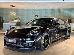 Zwart Gebruikt 2019 Porsche Panamera Turbo S Sedan | € 87.950 (Iets duurder)