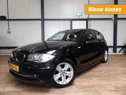 Zwart Gebruikt 2010 BMW 120 Hatchback | € 4.990 (Eerlijke prijs)