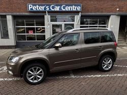 Bruin Gebruikt 2014 Skoda Yeti Elegance SUV | € 9.950 (Goede deal)