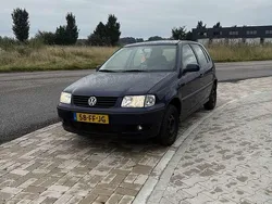 Gebruikt 2000 VW Polo Trendline Sedan | € 1.200 (Goede deal)