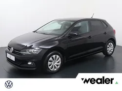 Zwart, metallic lak Gebruikt 2021 VW Polo Comfortline Hatchback | € 20.940 (Goede deal)